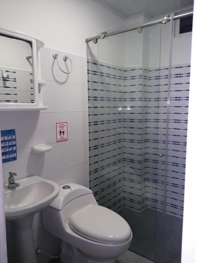 Apartamentos Hermanos Morales Merino San Andrés エクステリア 写真